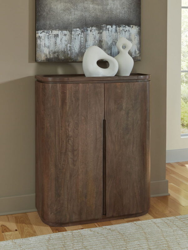 Landermont - Medium Brown - Bar Cabinet - Image 4
