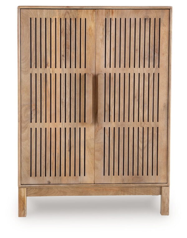 Pellamour - Natural Brown - Bar Cabinet - Image 3