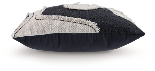 Veerbank - Pillow - Image 4