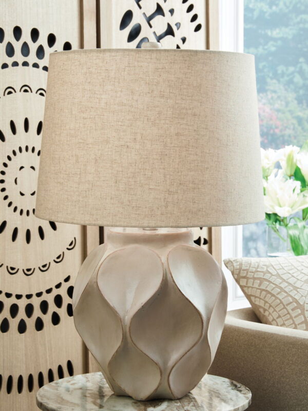 Edselham - Distressed Cream - Paper Table Lamp - Image 3