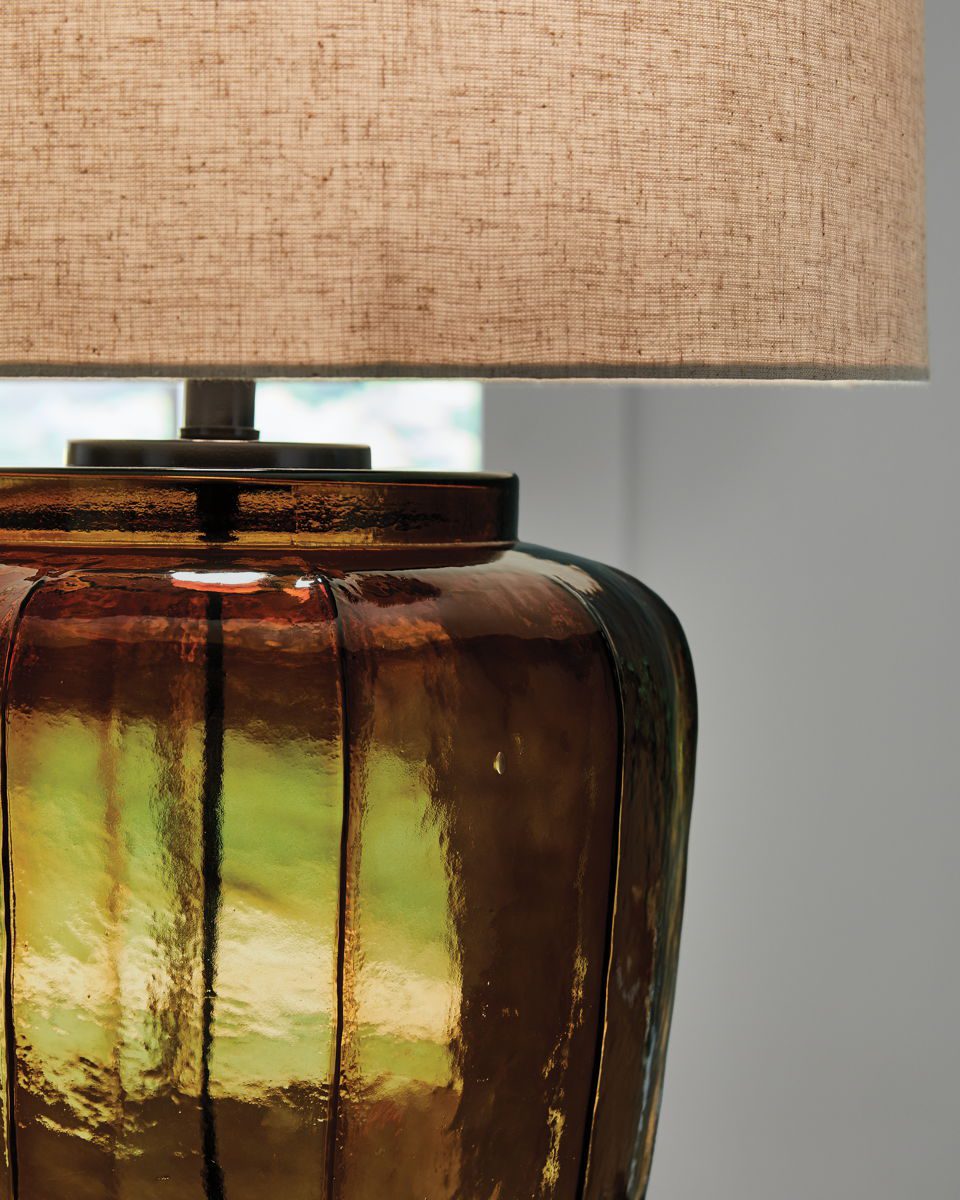 Bainmore - Amber - Glass Table Lamp - Image 3