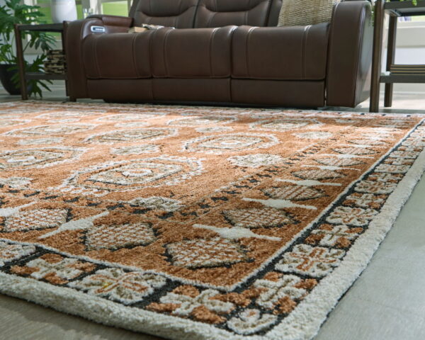 Qaabiz - Rug - Image 4