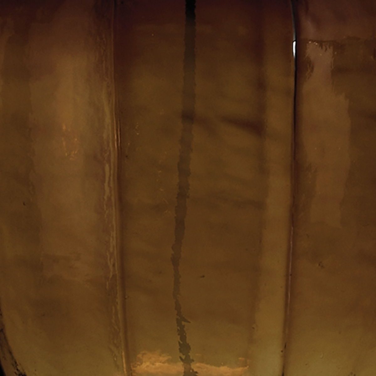 Bainmore - Amber - Glass Table Lamp - Image 4