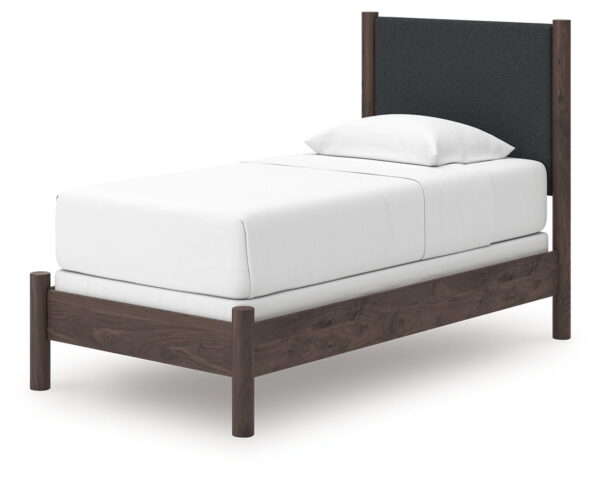 Pamytta - Upholstered Panel Bed - Image 8