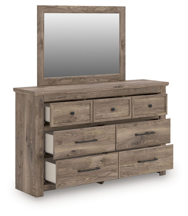 Rusticott - Seven Drawer Dresser - Image 4